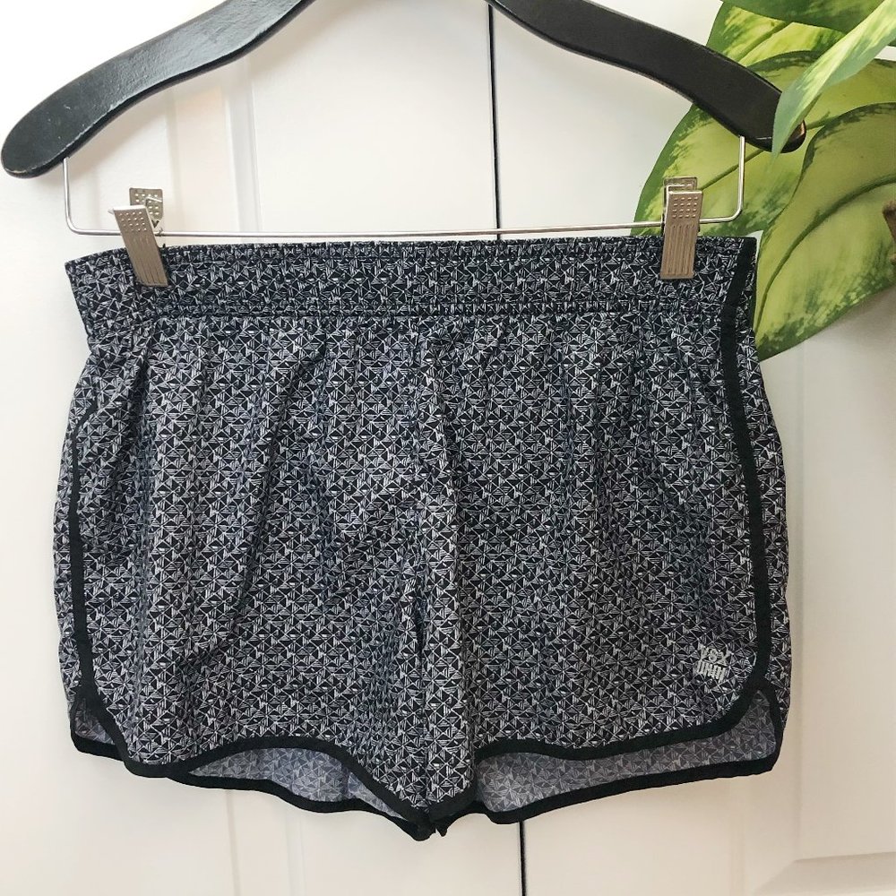 Victorias Secret "The Player" workout shorts S